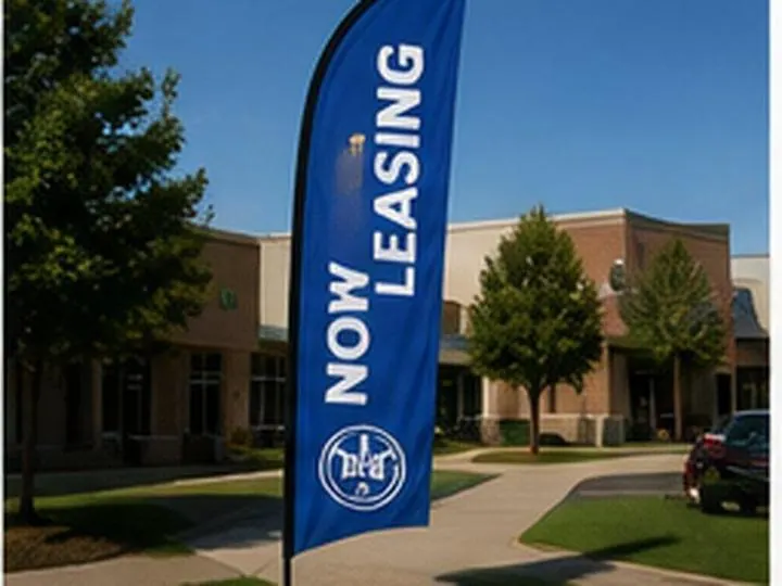 Property leasing flag &mdash; Feather Flags design example